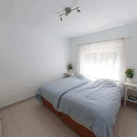 Marysol Sleeps 6 *